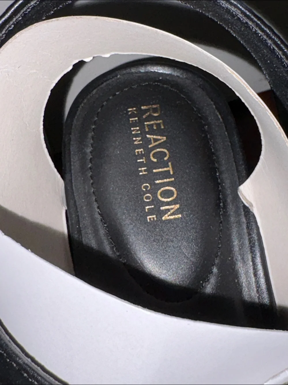 NIB Kenneth Cole Reaction Clarissa Black Platform Wedge Sandals sz 11 NWT